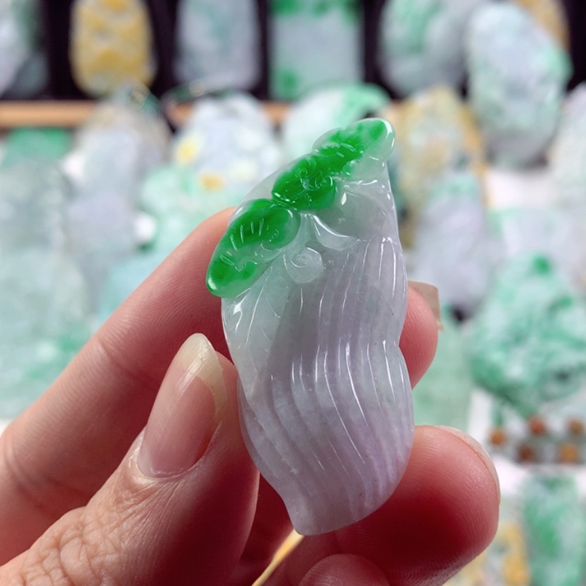 【闪购商品】翡翠吊坠(不含链)未镶嵌