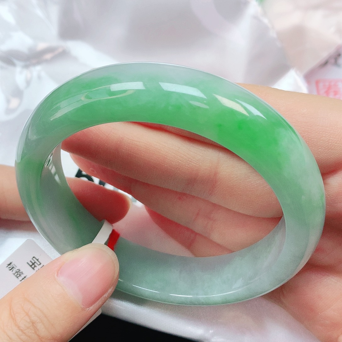 未镶嵌手镯翡翠抖音561