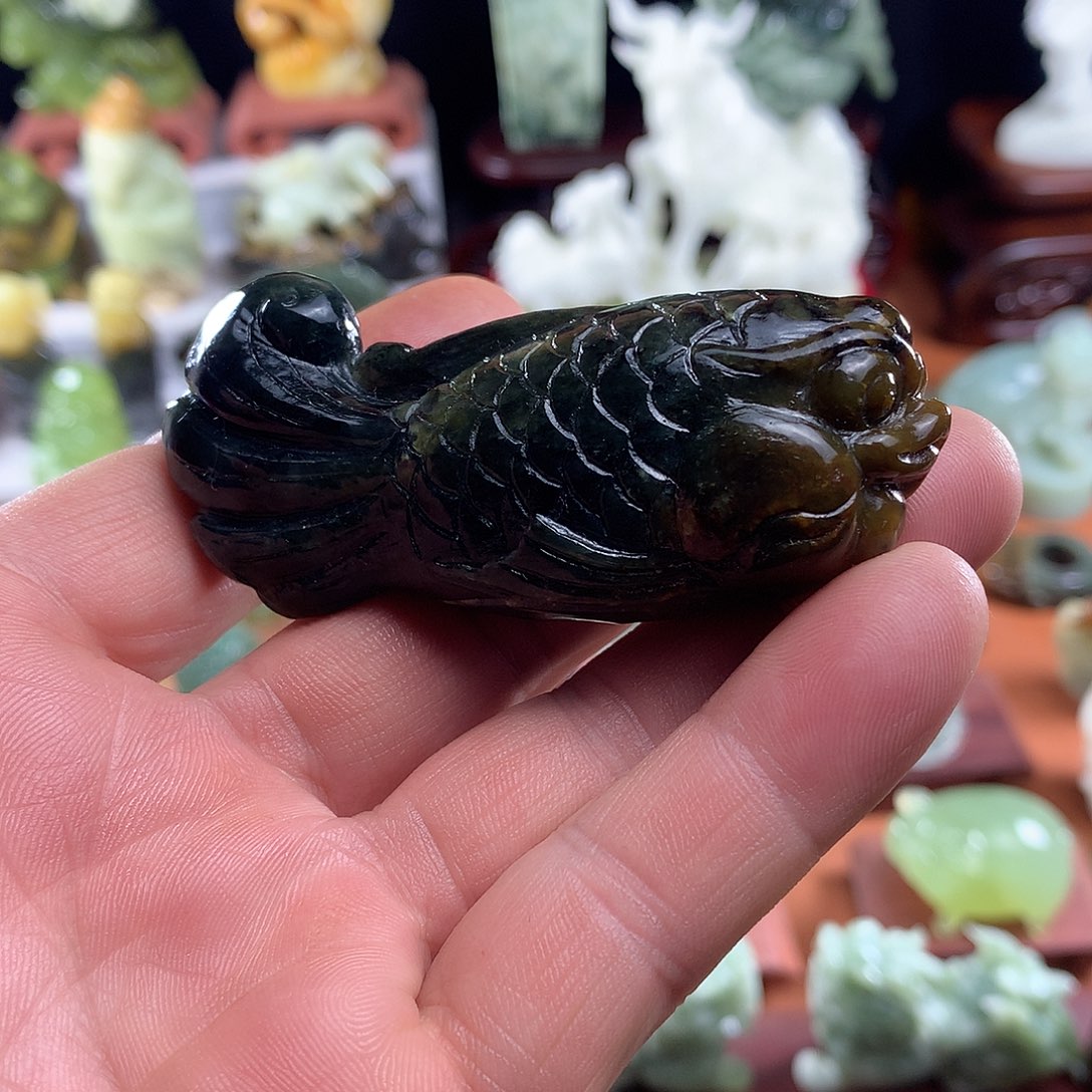 岫岩河磨玉（透闪石质玉）手把件未镶嵌