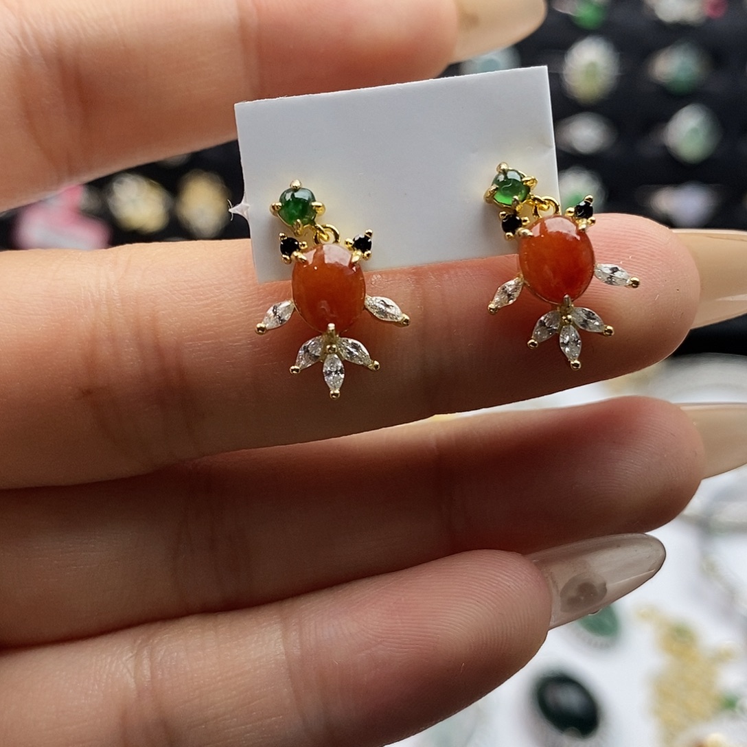 翡翠未镶嵌戒指翡翠