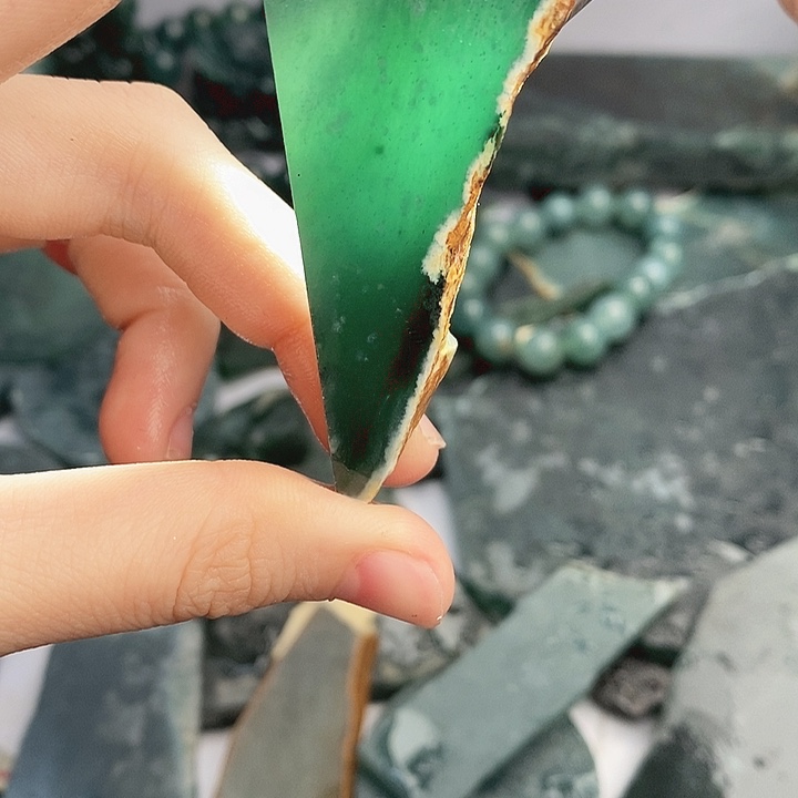 翡翠裸石纯天然翡翠