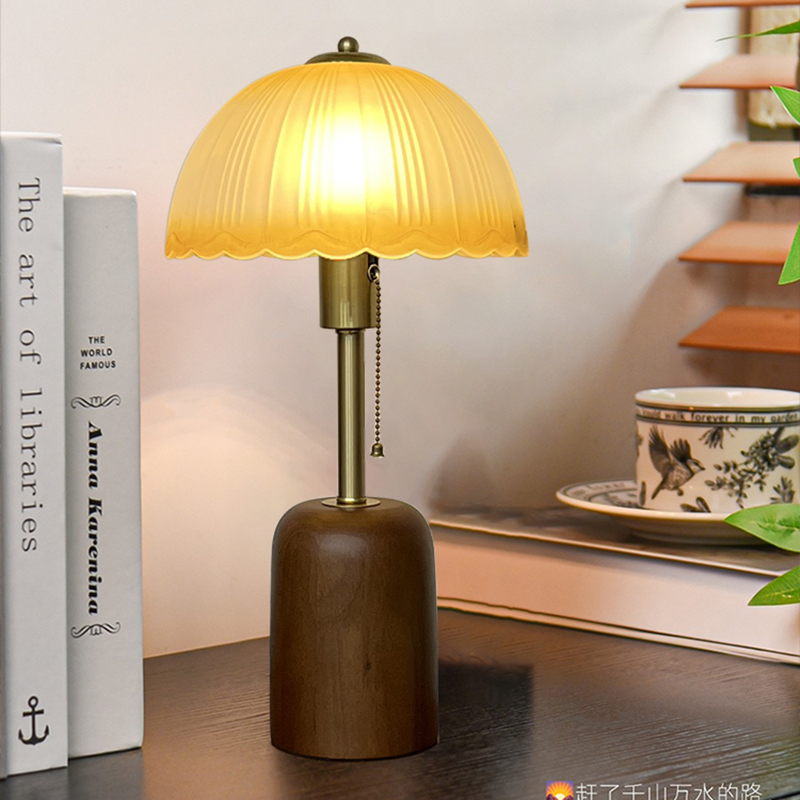 中古台灯卧室床头灯法式复古轻奢高级感氛围护眼实木主卧室台灯具