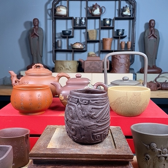 紫砂茶杯全手捏杯