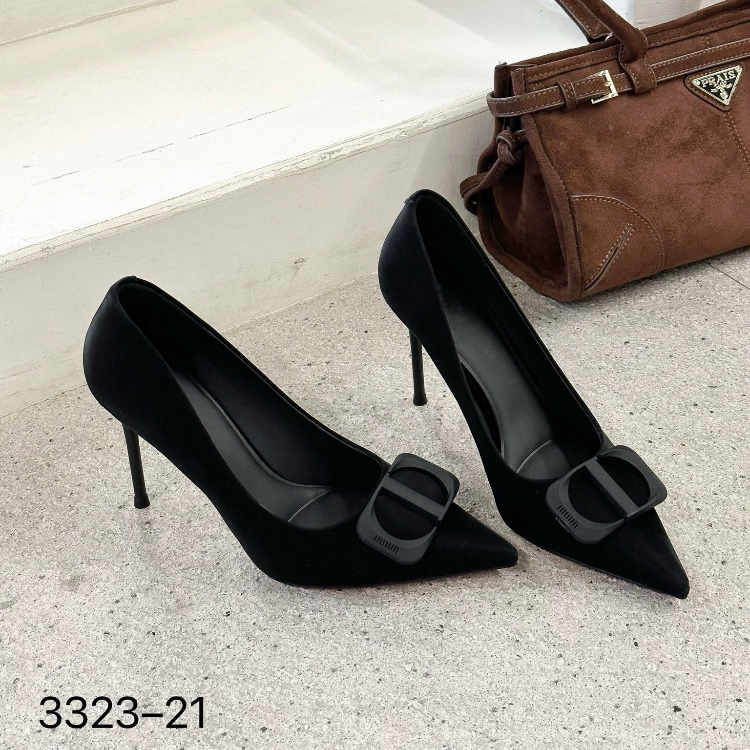 2025年春秋性感细跟尖头方扣冰丝面浅口单鞋职业鞋3323-21