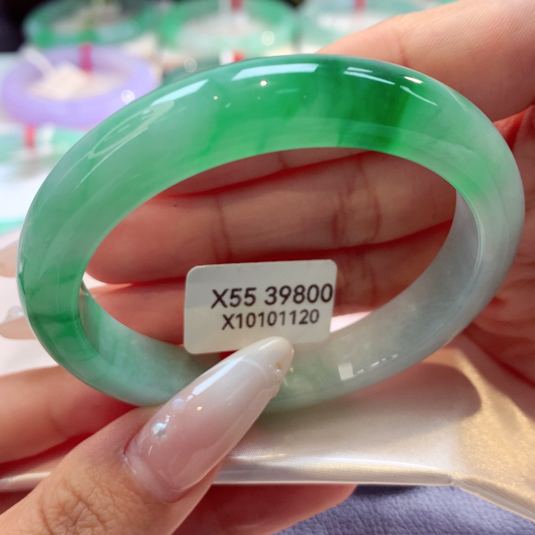 未镶嵌手镯翡翠带***瑰正圈66