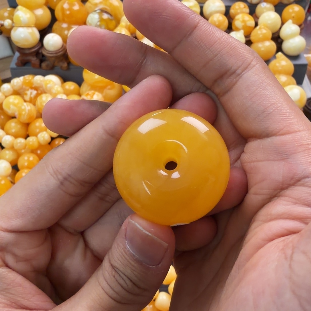 琥珀未镶嵌珠宝奇石14g