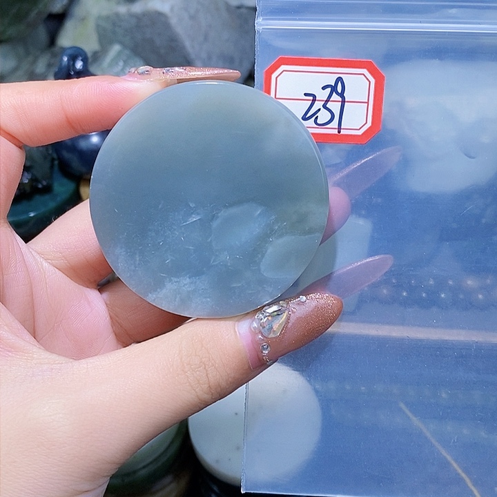 和田玉和田玉边角料随机发未镶嵌