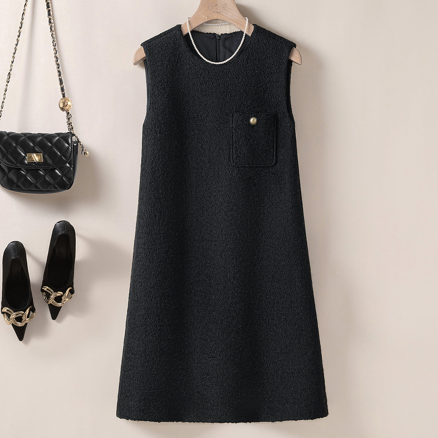 丝柏舍2025秋装新款女装时尚绵羊毛圆领短款无袖连衣裙S53B3497L