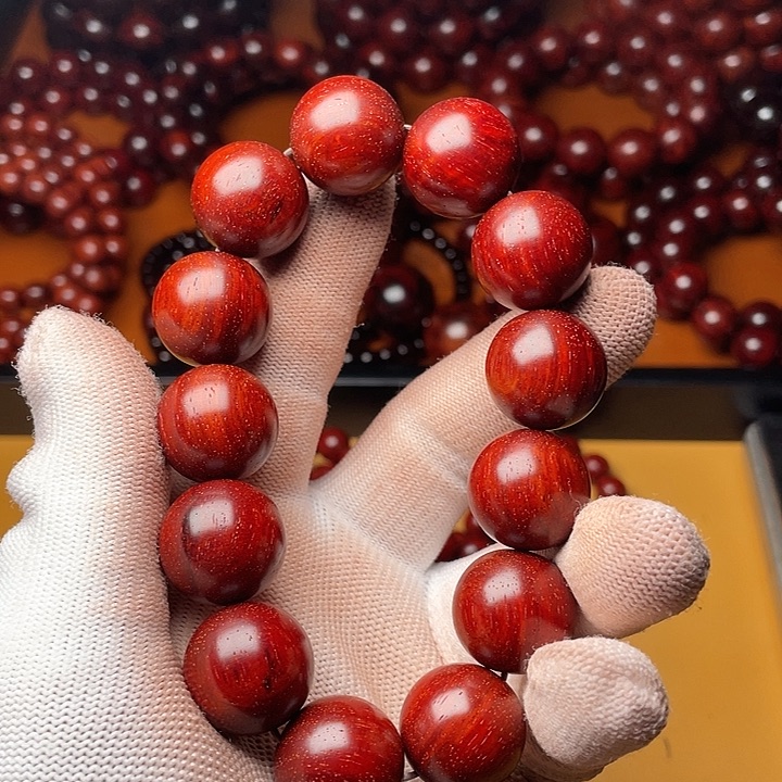 檀香紫檀（小叶紫檀）1.8帝王泥金星好料子