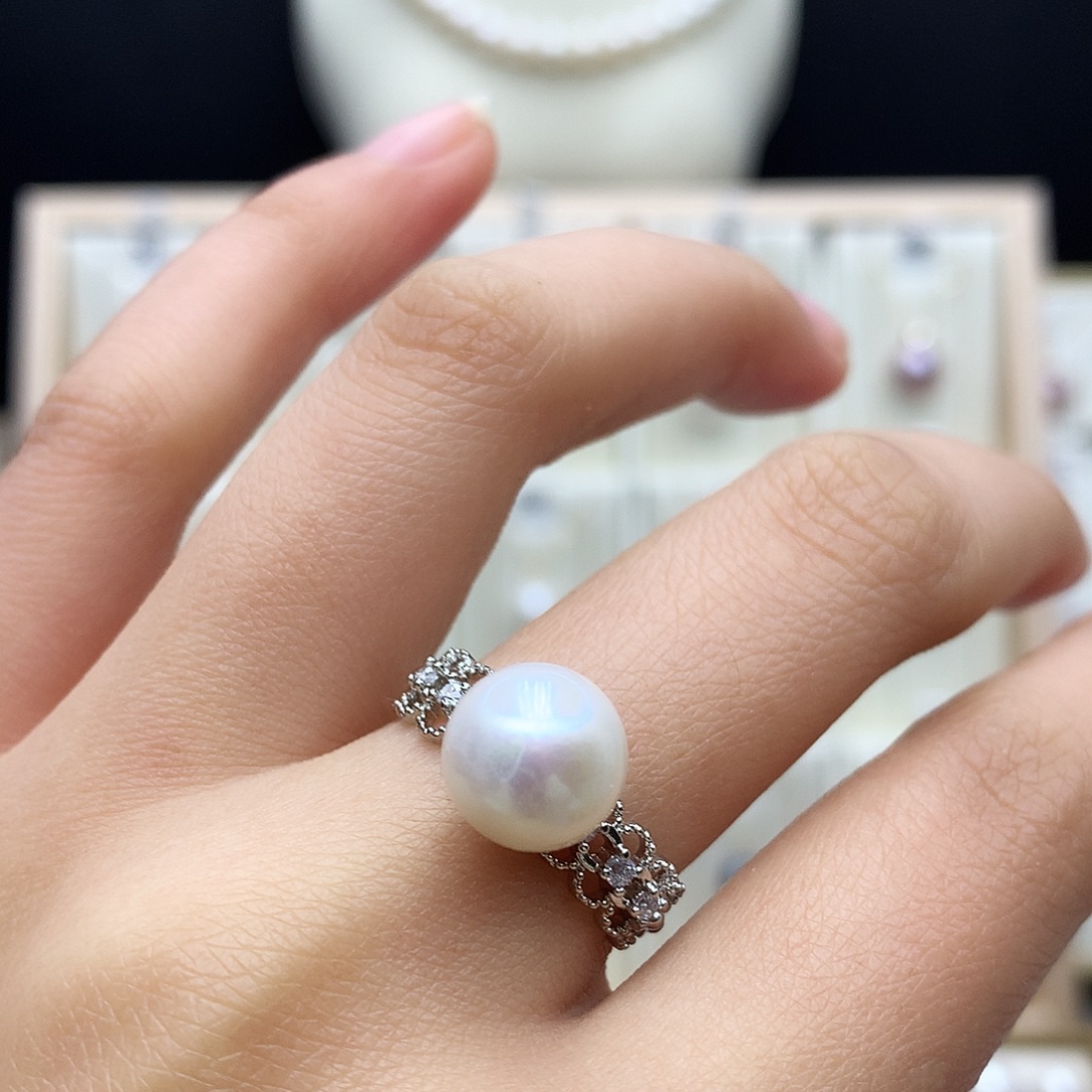 淡水珍珠颈饰合金