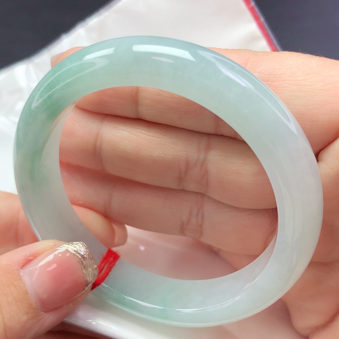 【闪购商品】翡翠手镯未镶嵌a 142514