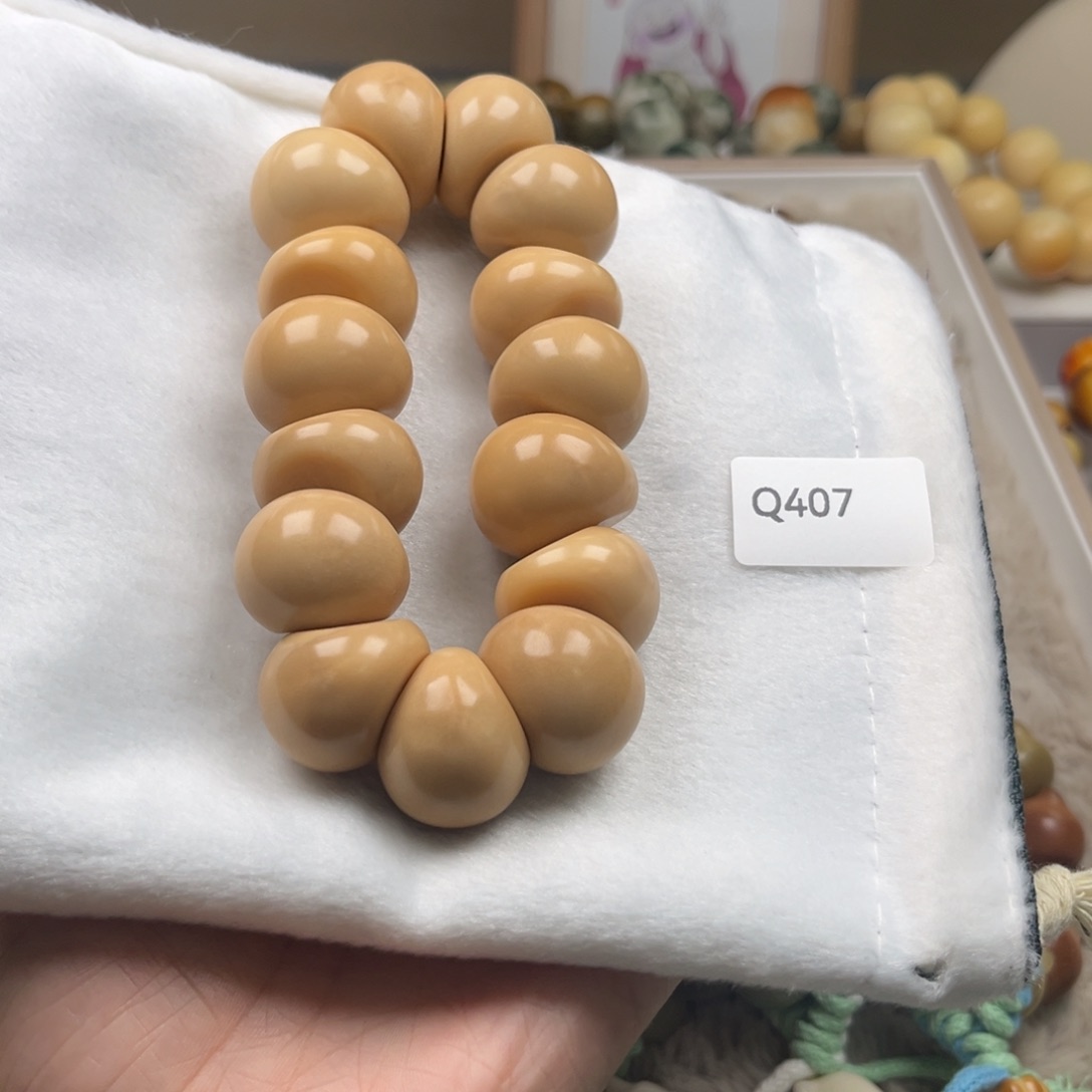 手串菩提根/象牙果李****.Q407蒜瓣手串象牙果通货24