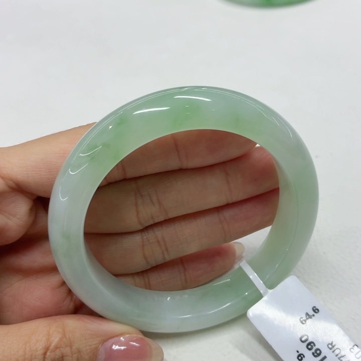 翡翠未镶嵌手镯缅甸翡翠手镯55.8
