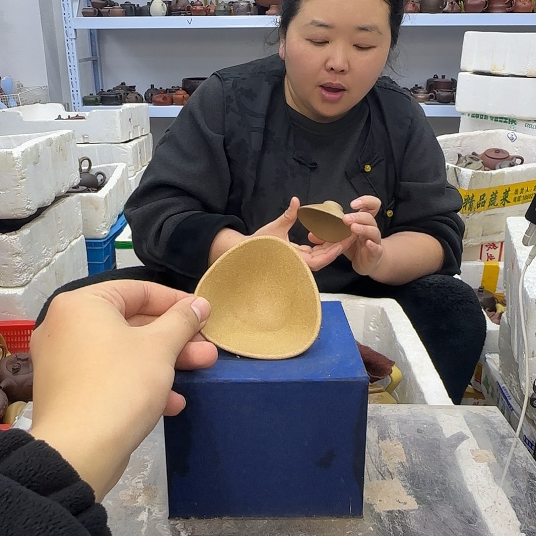 茶壶紫砂宜兴紫砂壶瑕疵处理