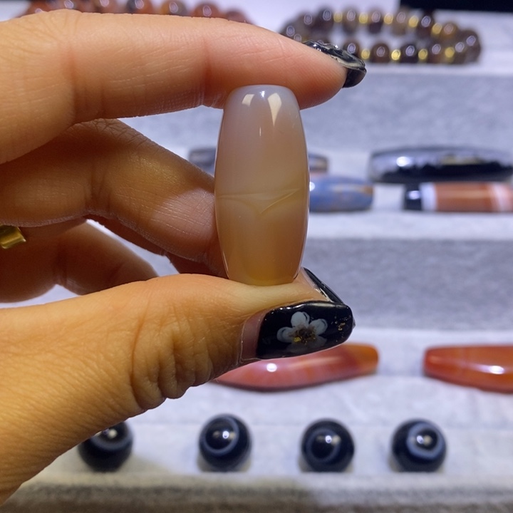 玛瑙/玉髓未镶嵌颈饰