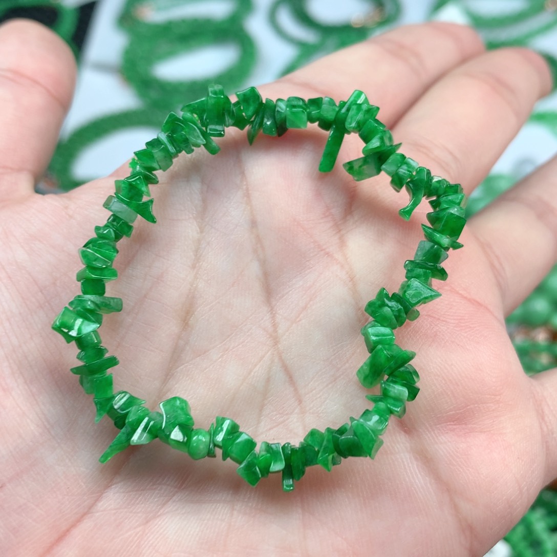翡翠手链未镶嵌翡翠