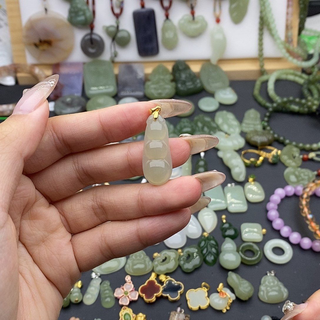 和田玉吊坠(不含链)银S925镶嵌