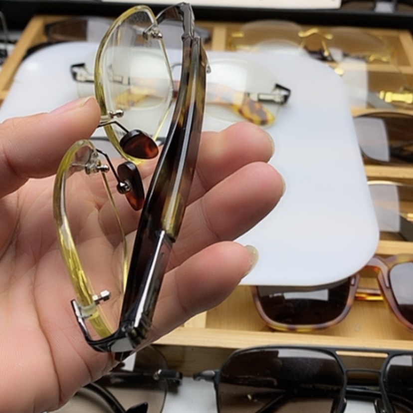 【闪购商品】水晶眼镜未镶嵌直播间相中的款式