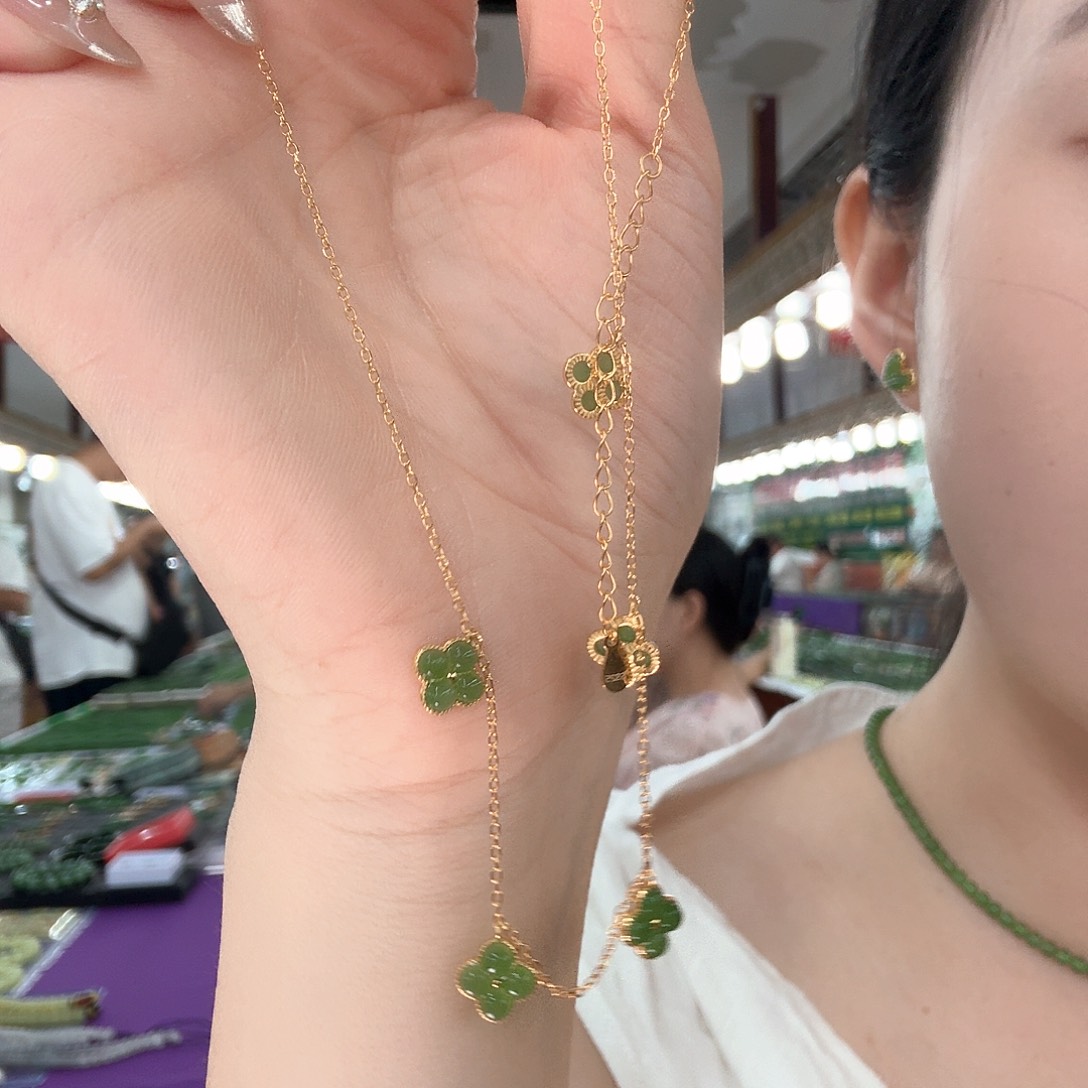 和田玉银S925镶嵌颈饰