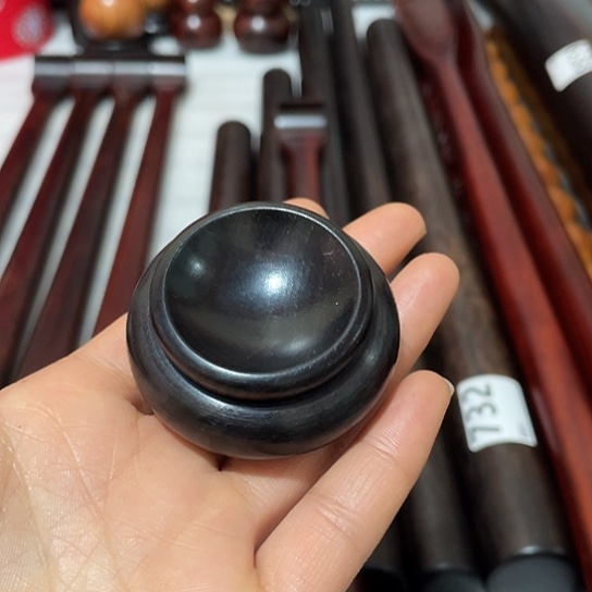 木紫光檀底座一个小号