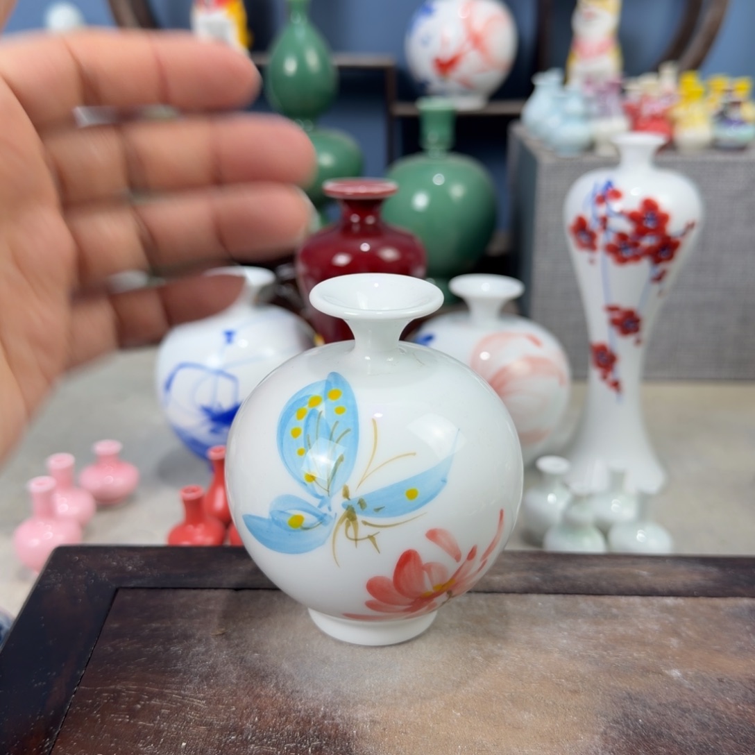陶瓷手工小花器摆件