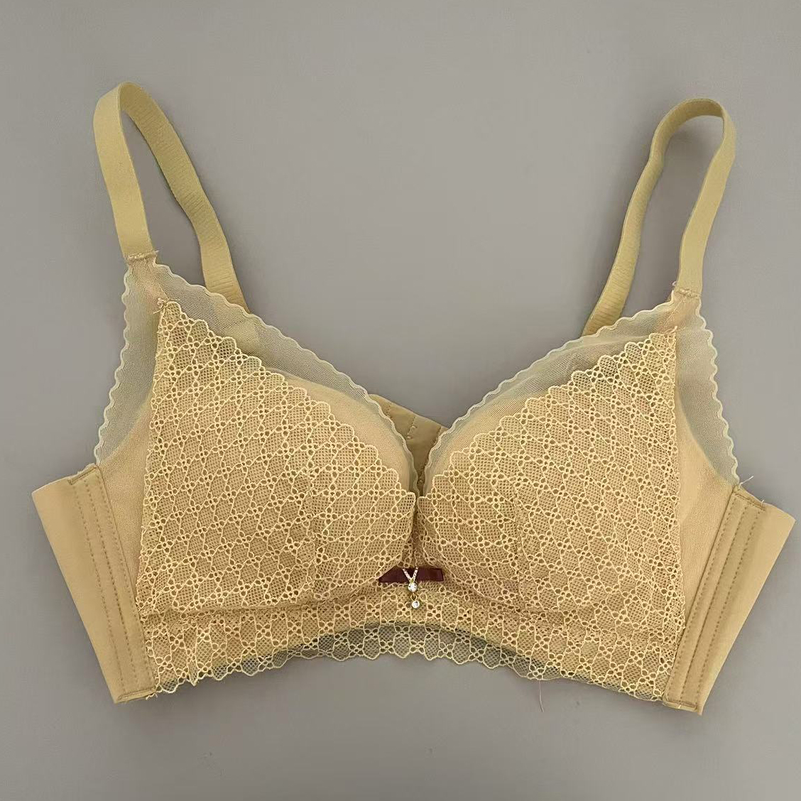 2034剪标女士内衣夏季薄款小胸舒适透气性感文胸