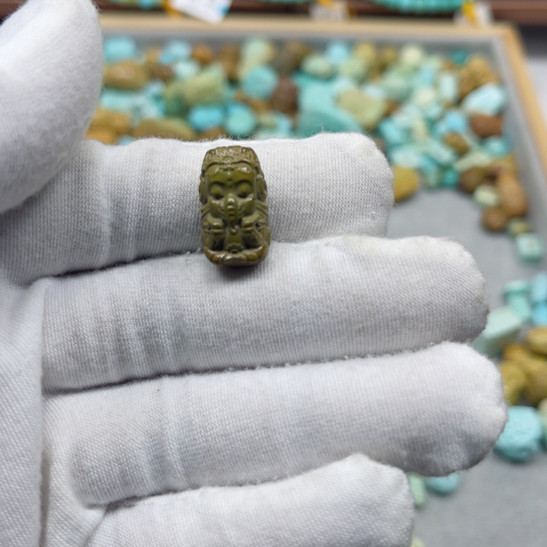 绿松石挂件未镶嵌