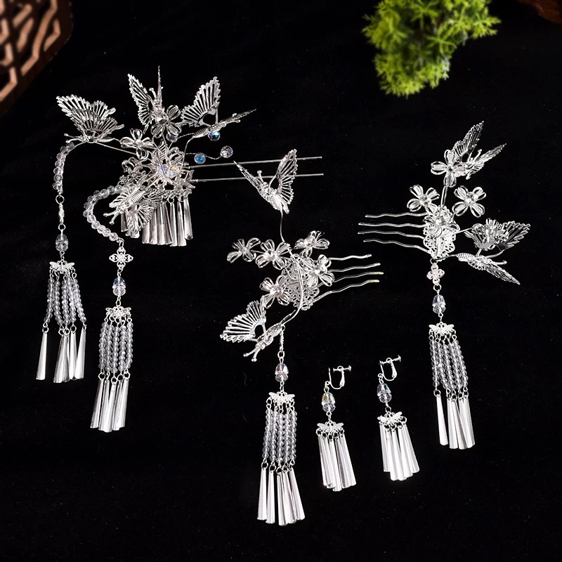 GZ065新娘头饰银色金属蝴蝶新中式秀禾龙凤褂婚嫁发饰汉服饰品