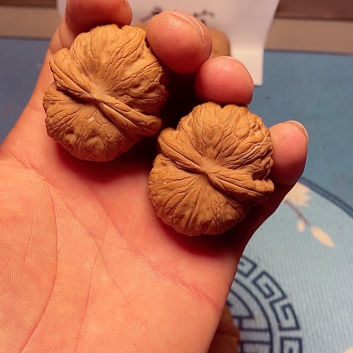 文玩核桃把件文玩核桃手把件！