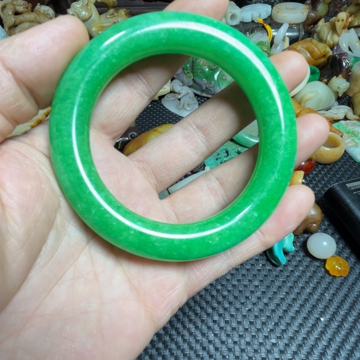 白玉菩提把件懒****漂亮