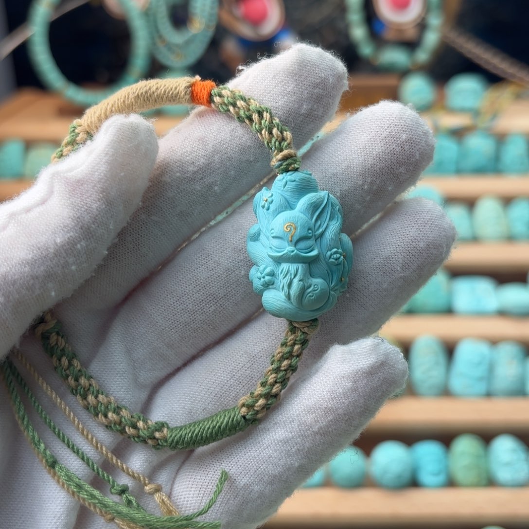 静***好绿松石未镶嵌配饰