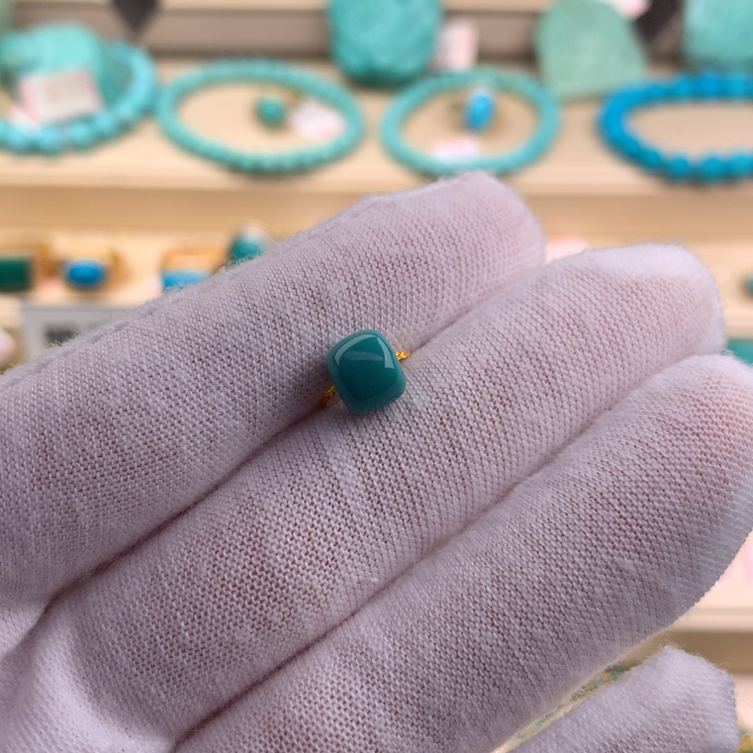 绿松石珠宝奇石未镶嵌7.5*6.4mm