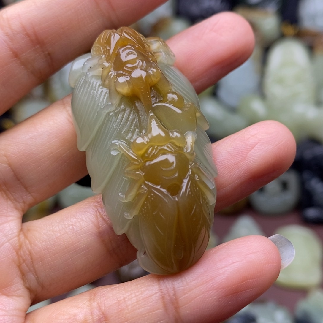 和田玉（糖玉）未镶嵌颈饰