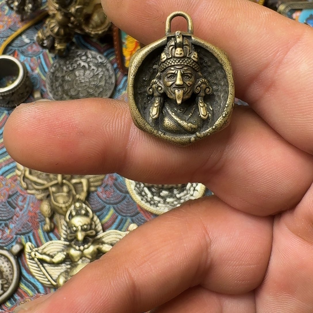 阿***瑞藏式风格喜欢入手