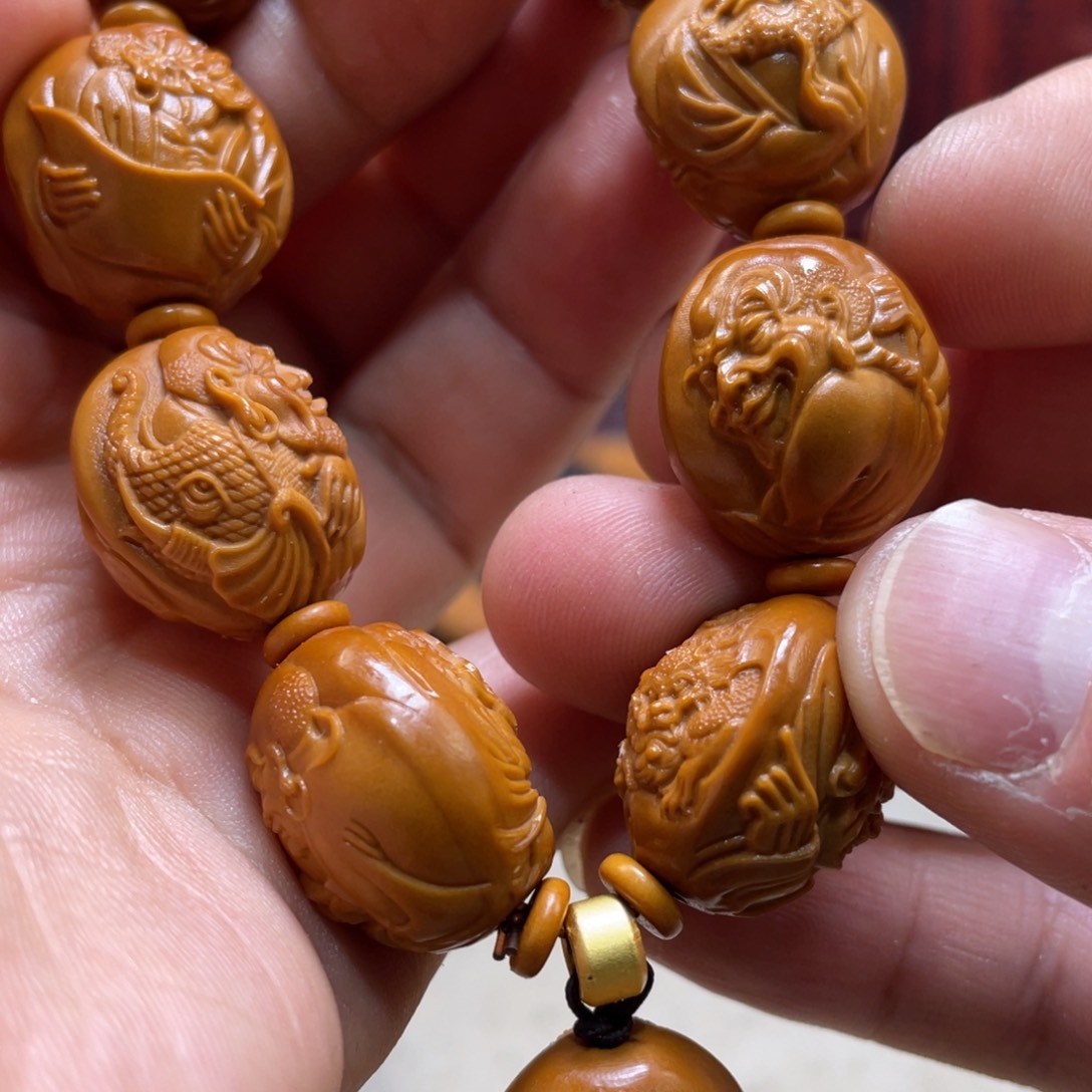 橄榄核吊坠橄榄核雕