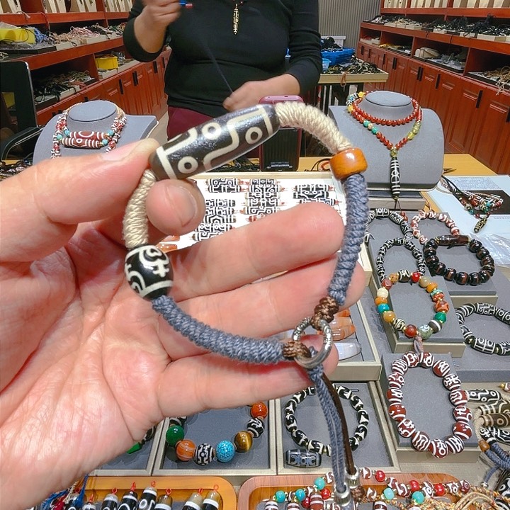 未镶嵌玛瑙/玉髓珠宝奇石