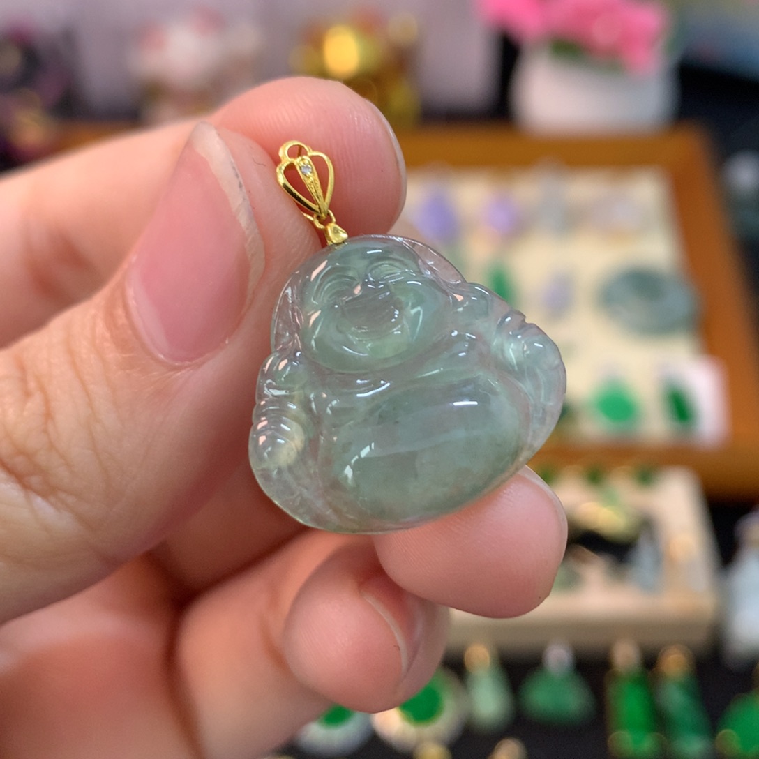 翡翠18K金镶嵌颈饰佛公