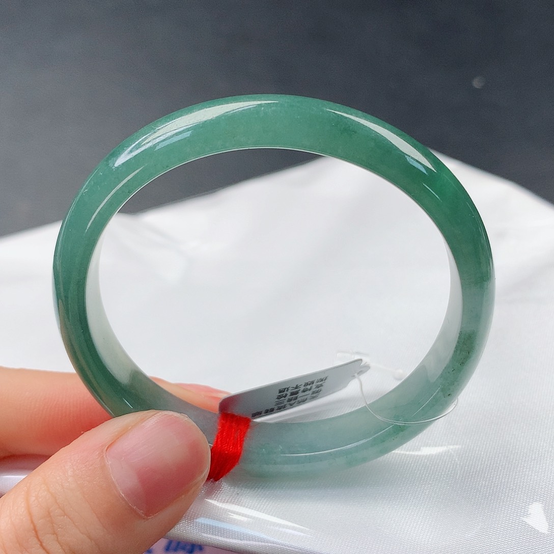 翡翠手镯未镶嵌87贵妃53