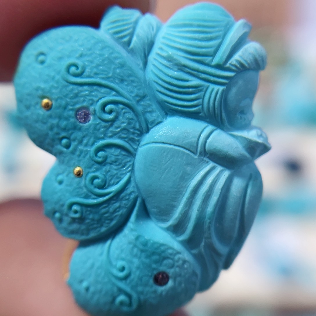 绿松石配饰未镶嵌