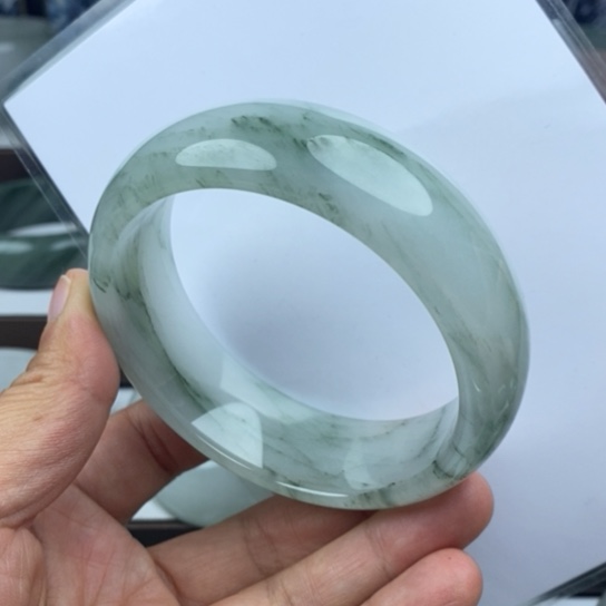 石英质玉（金丝玉）未镶嵌手镯