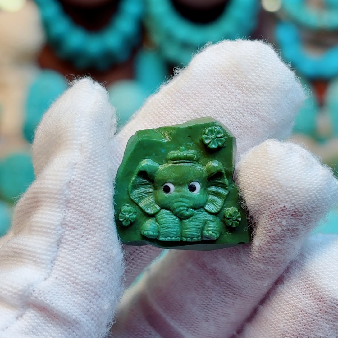 绿松石配饰未镶嵌