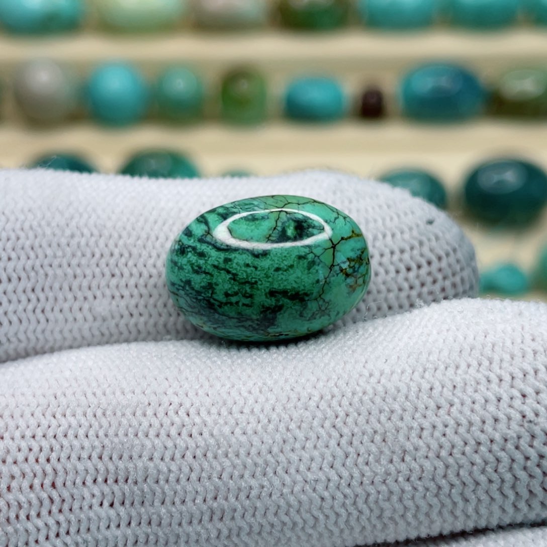 未镶嵌绿松石珠宝奇石