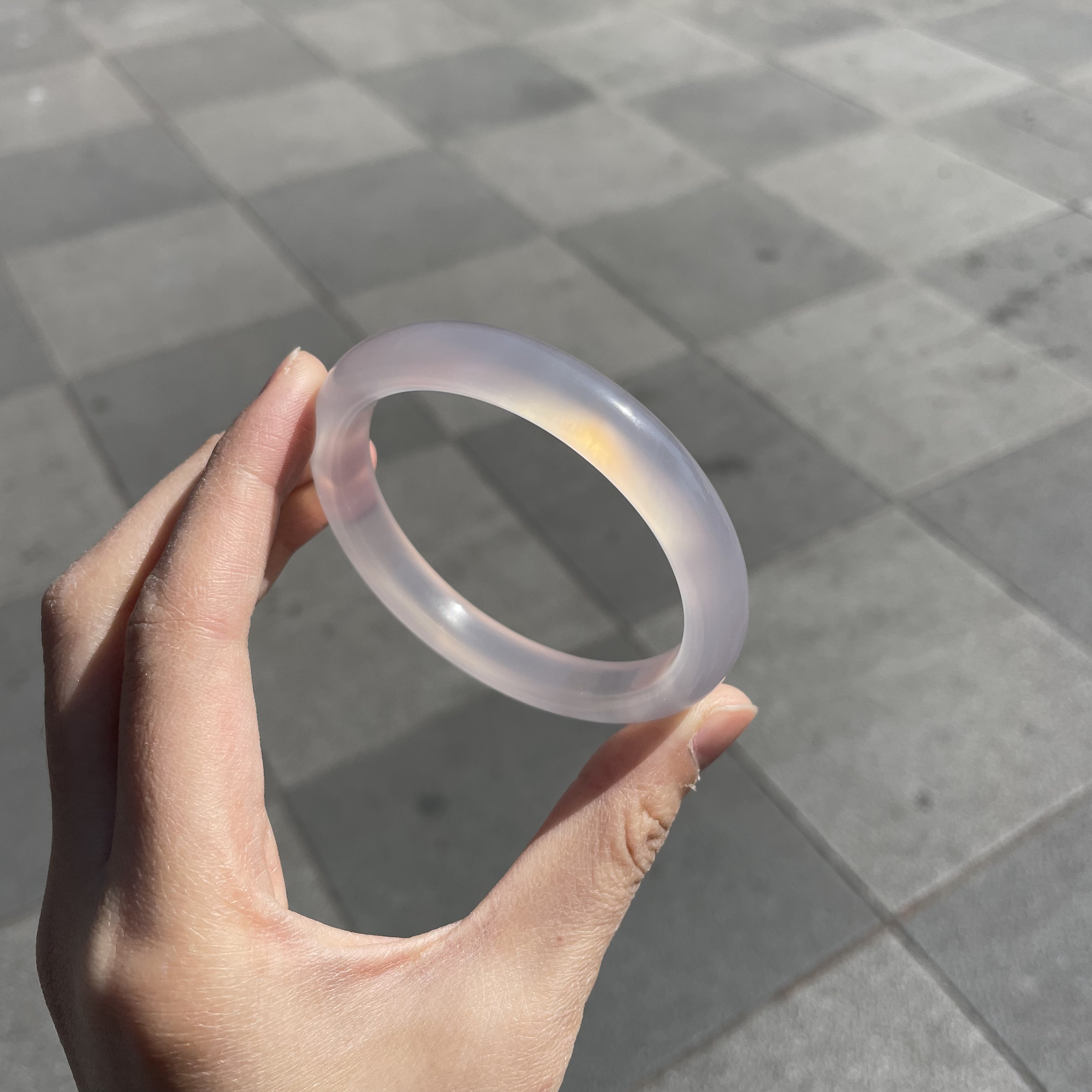 圈口60+正圈浅浅冰紫色飘纹天然晶体不扣手介意勿拍！-玛瑙