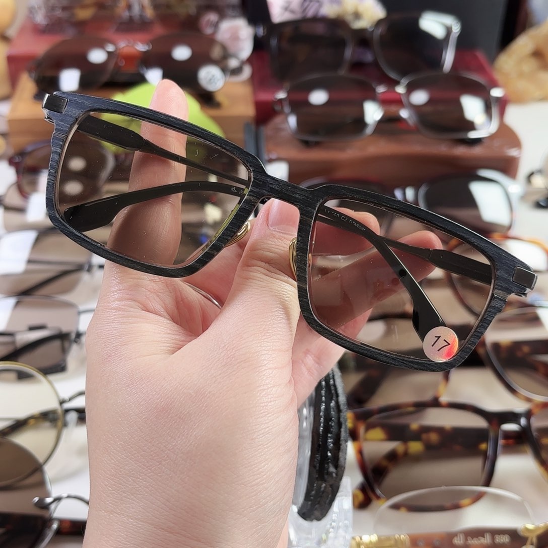 分体款全框中茶色天然水晶眼镜