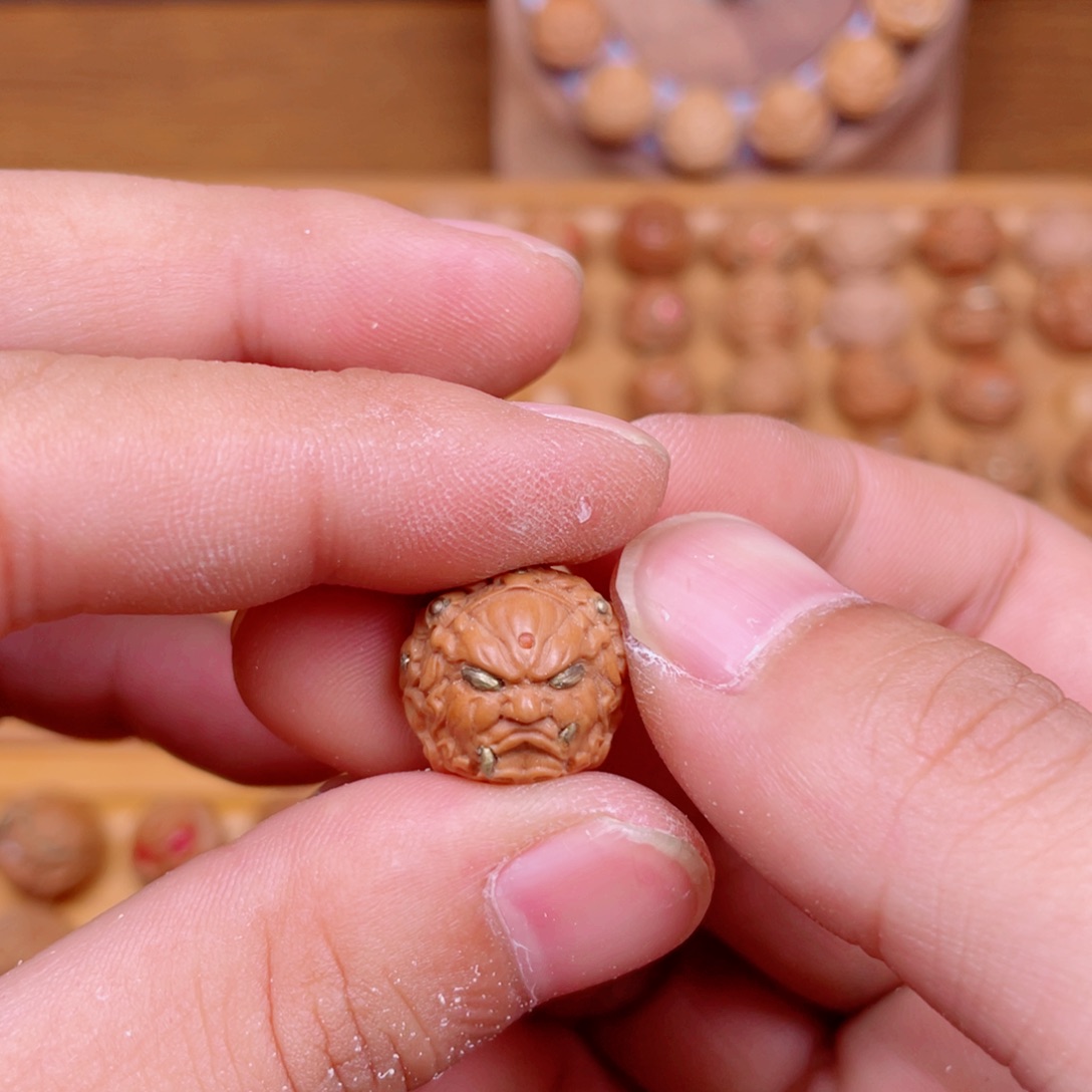 x***z猴头核桃吊坠猴头核桃不动冥王