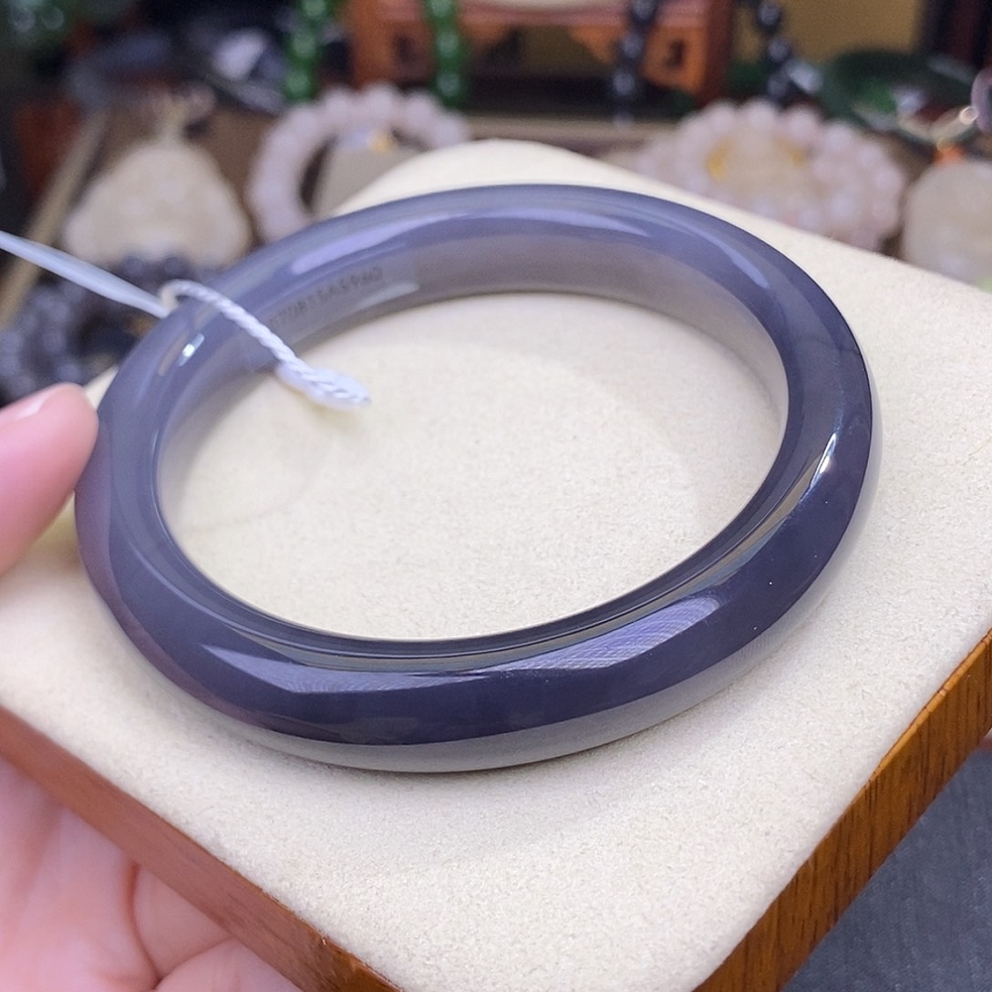 和田玉未镶嵌59.8 烟紫帝王紫天花板脂膏级手镯