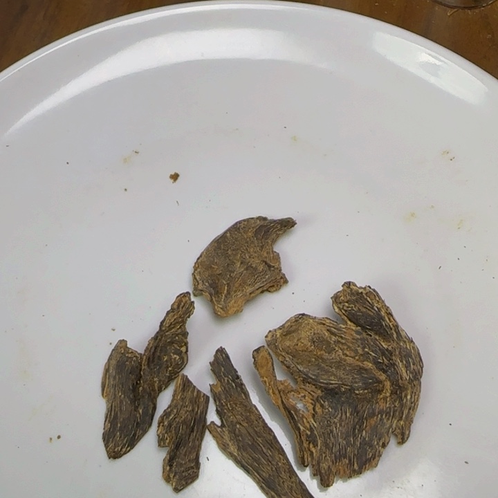 石***斋沉香碎屑沉香虎班棋花果香