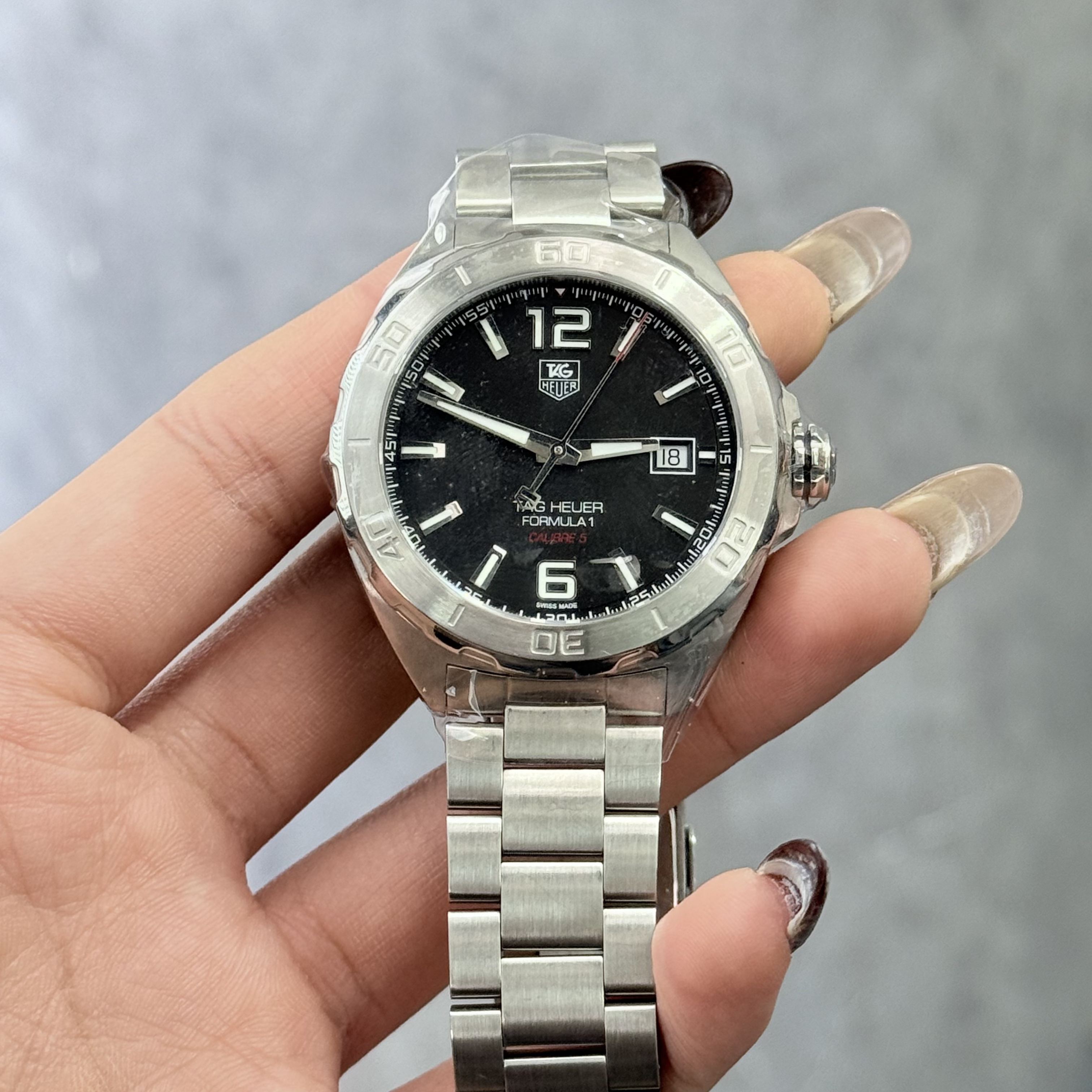 95新 TAG Heuer/泰格豪雅 亚虎/F1系列/公价12900元/41mm