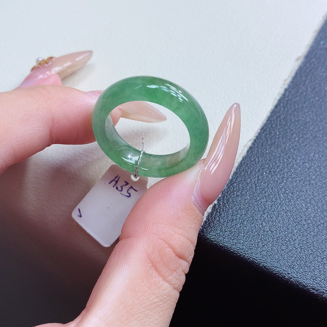 未镶嵌戒指翡翠18号
