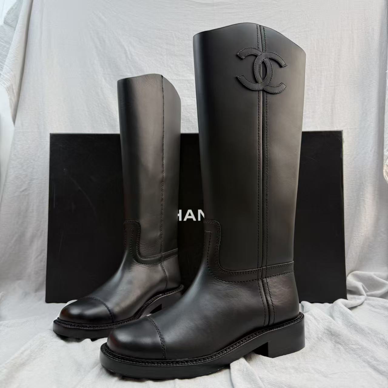 未使用 Chanel/香奈儿 37码/公价1.95w 25C黑色骑士靴xxs1436